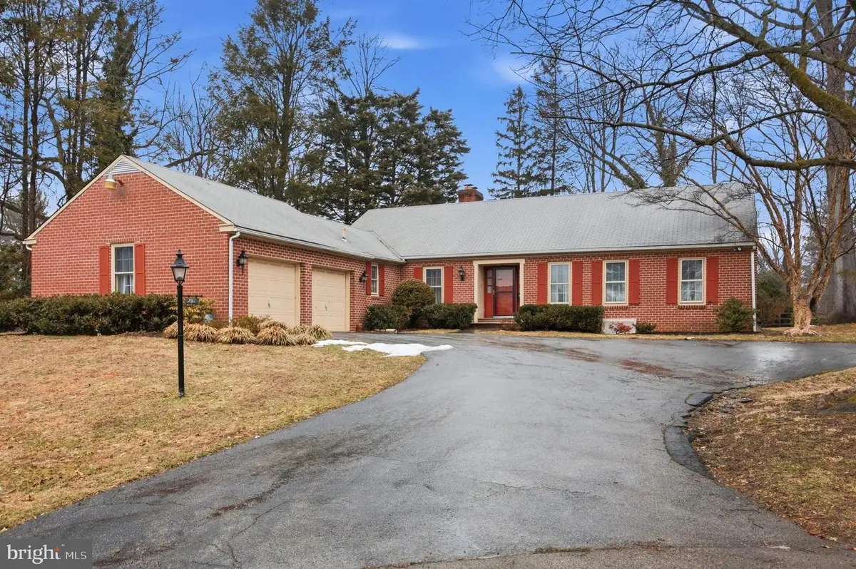 757 W Allens Ln, Philadelphia, PA 19119 - #1