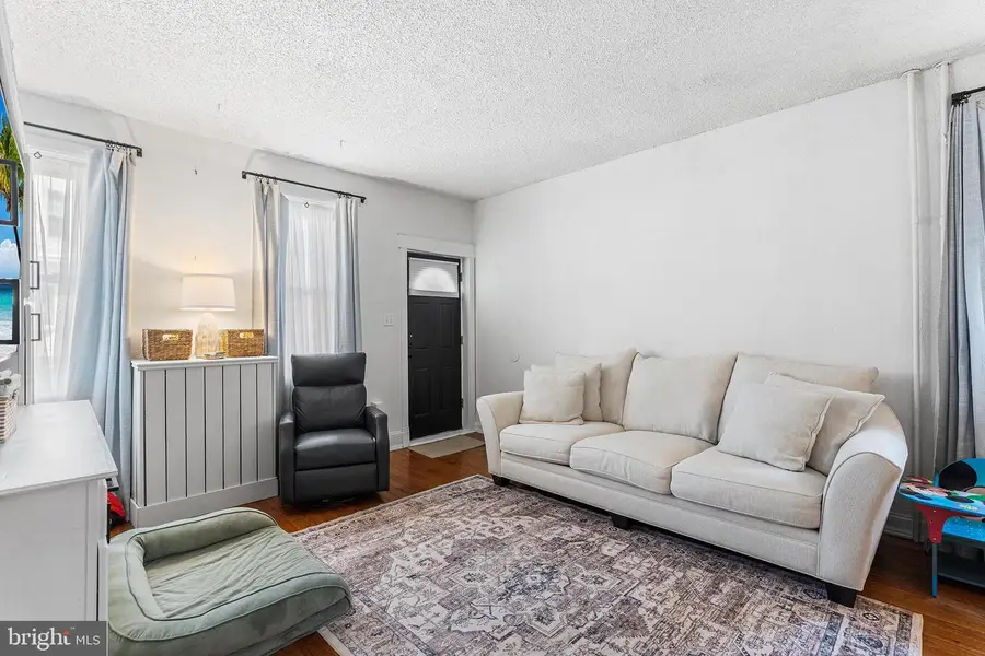 4549 Salmon St, Philadelphia, PA 19137 - #2