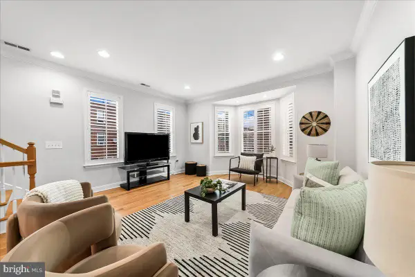 1000 S Dorrance St, PHILADELPHIA, PA 19146