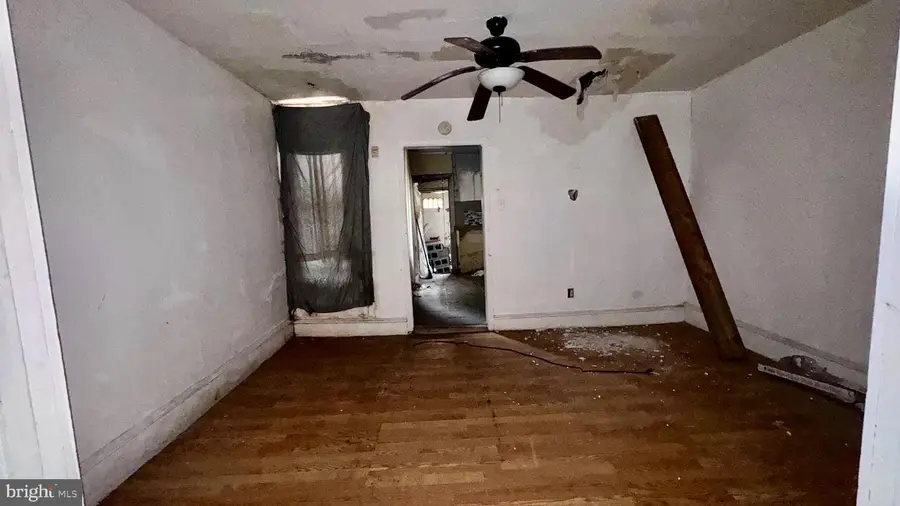 2755 N 29th St, Philadelphia, PA 19132 - #3