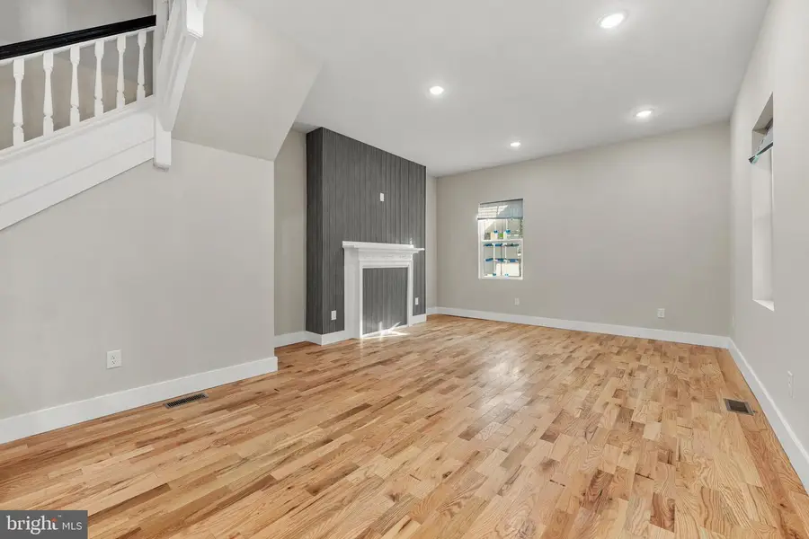 5039 Schuyler St, Philadelphia, PA 19144 - #3