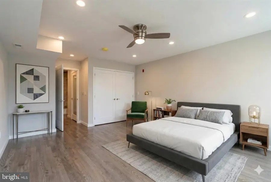 762 S 15th St, Philadelphia, PA 19146 - #2