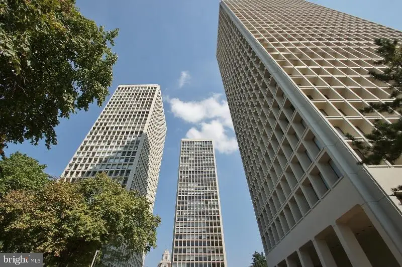 220 Locust St #25es, Philadelphia, PA 19106 - #1