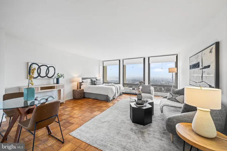 220 Locust St #25es, Philadelphia, PA 19106 - #3