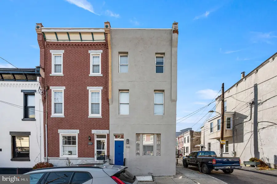 930 N 30th St, Philadelphia, PA 19130 - #3