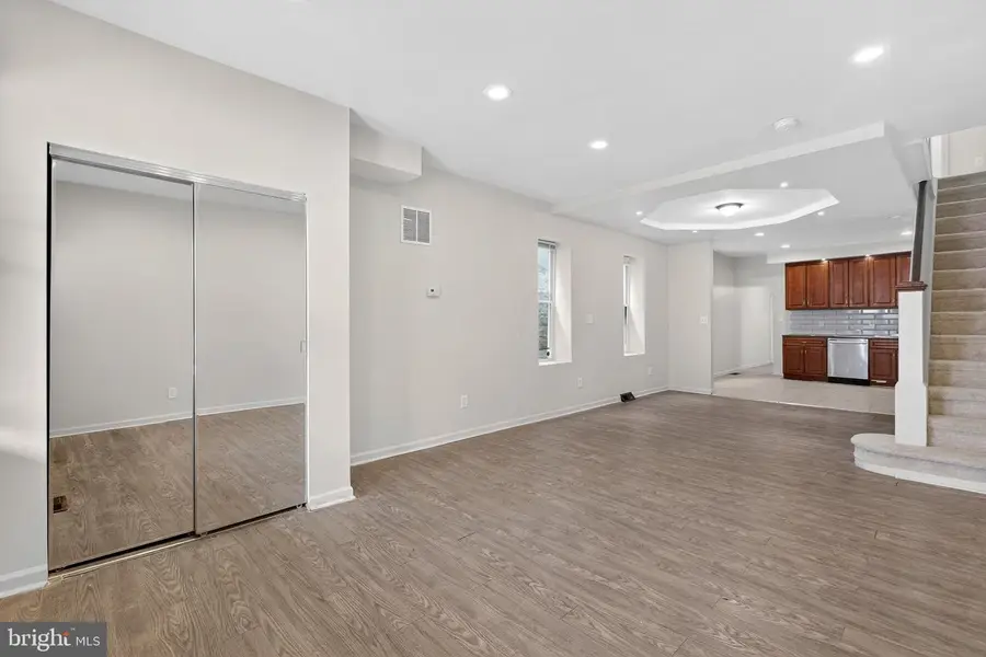 404 W Winona St, Philadelphia, PA 19144 - #3