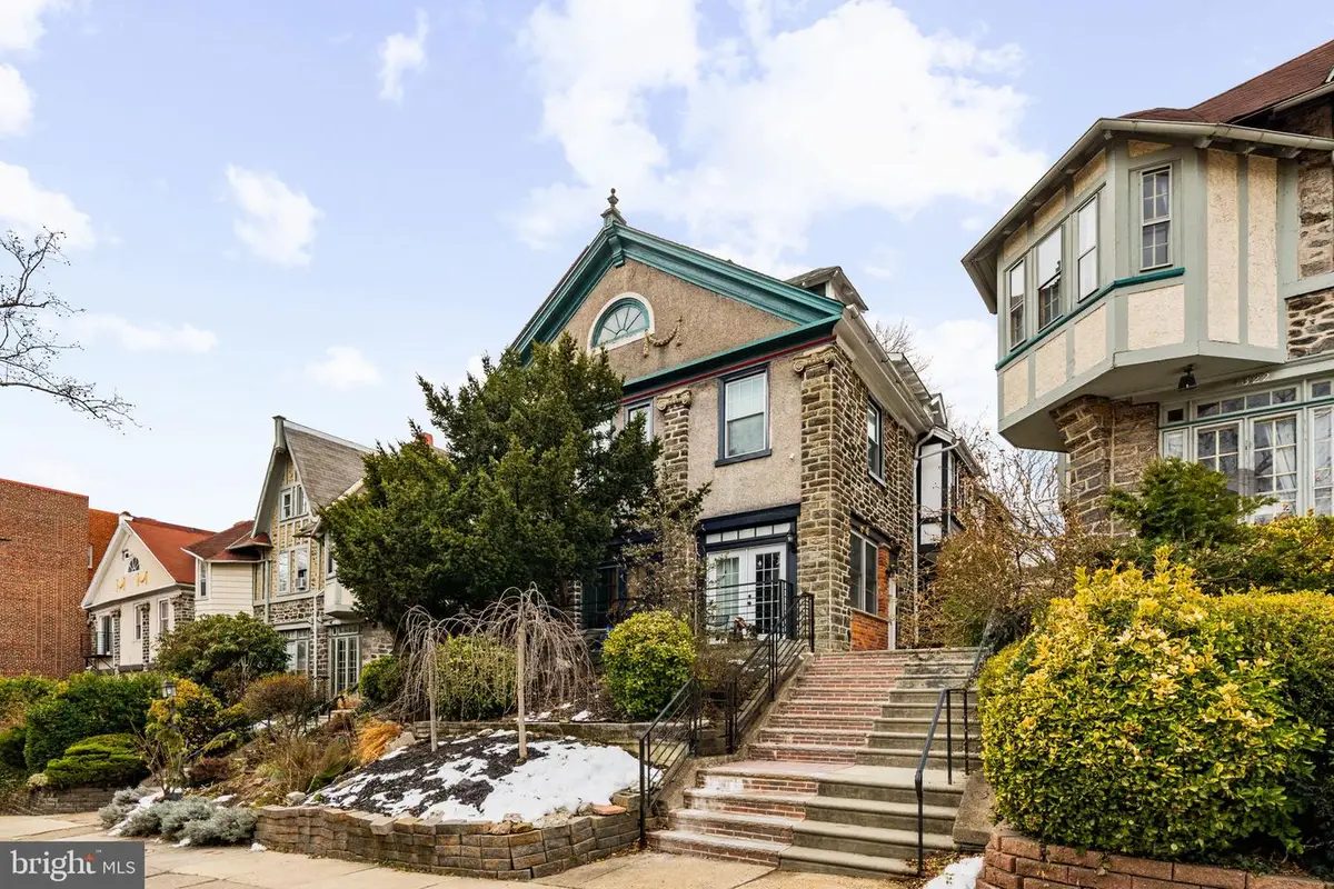 4320 Spruce St, Philadelphia, PA 19104 - #1