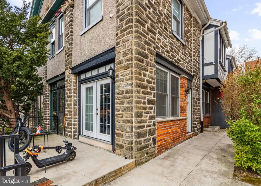 4320 Spruce St, Philadelphia, PA 19104 - #3