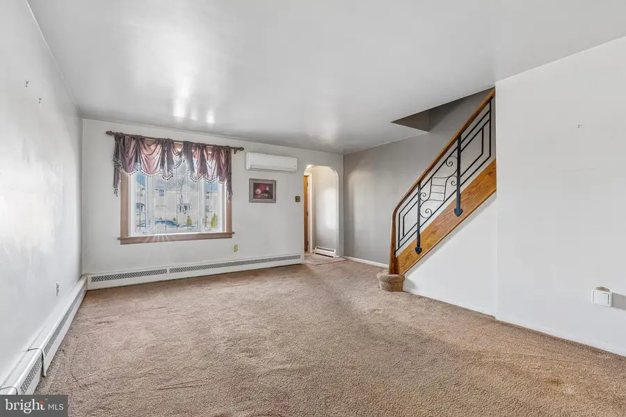 2012 Murray St, Philadelphia, PA 19115 - #2