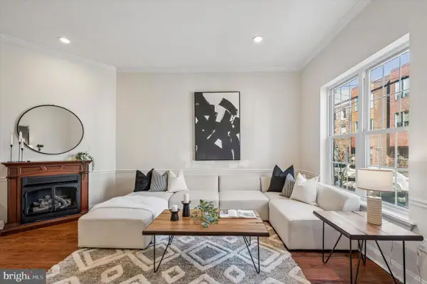 1630 Fitzwater St, PHILADELPHIA, PA 19146