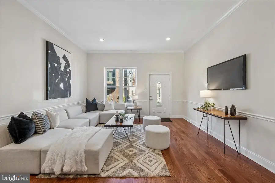 1630 Fitzwater St, Philadelphia, PA 19146 - #3