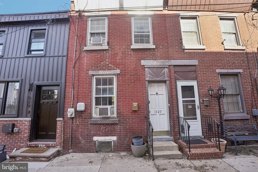 1527 Earl St, Philadelphia, PA 19125 - #2