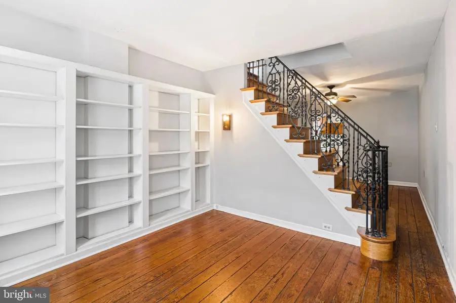 3115 Almond St, Philadelphia, PA 19134 - #2