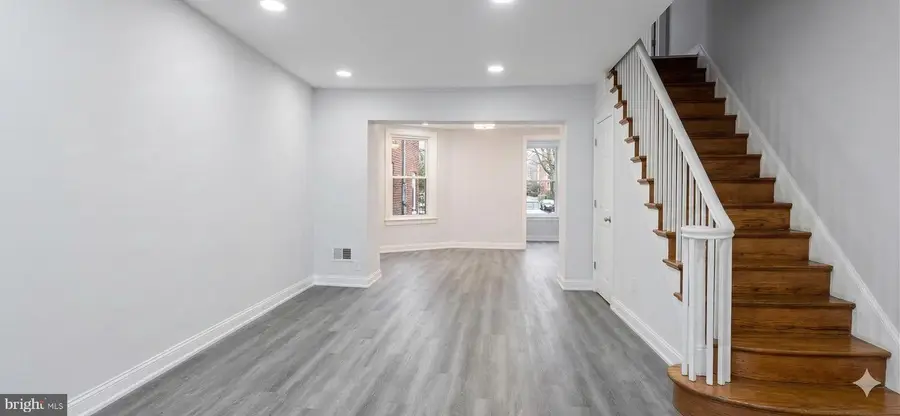 5240 E Roosevelt Blvd, Philadelphia, PA 19124 - #3