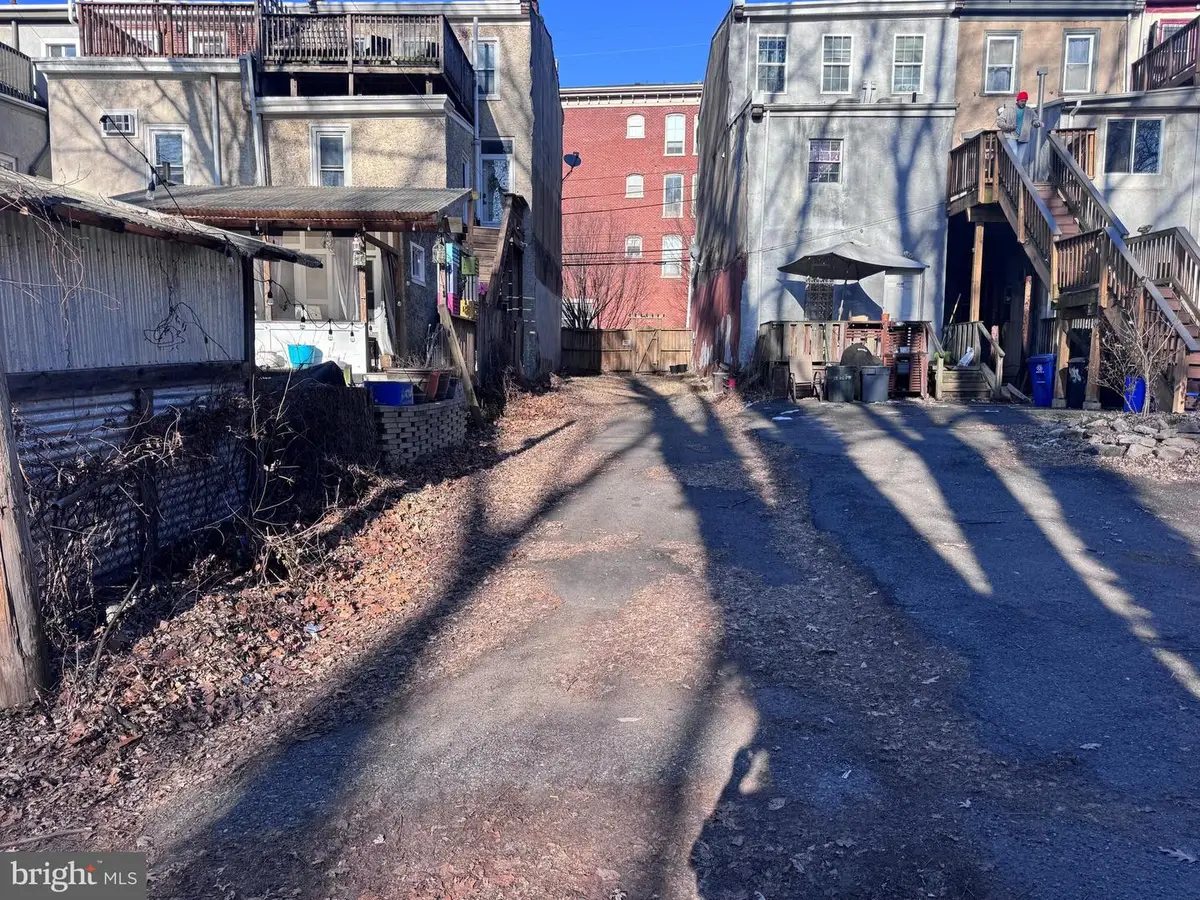 4040 Ridge Ave, Philadelphia, PA 19129 - #1