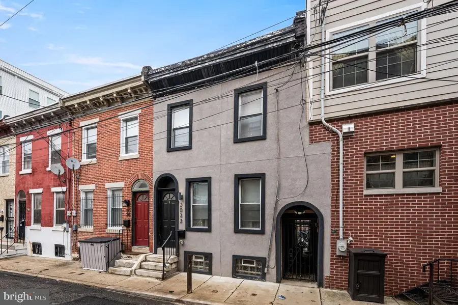 2033 Hope St, Philadelphia, PA 19122 - #2