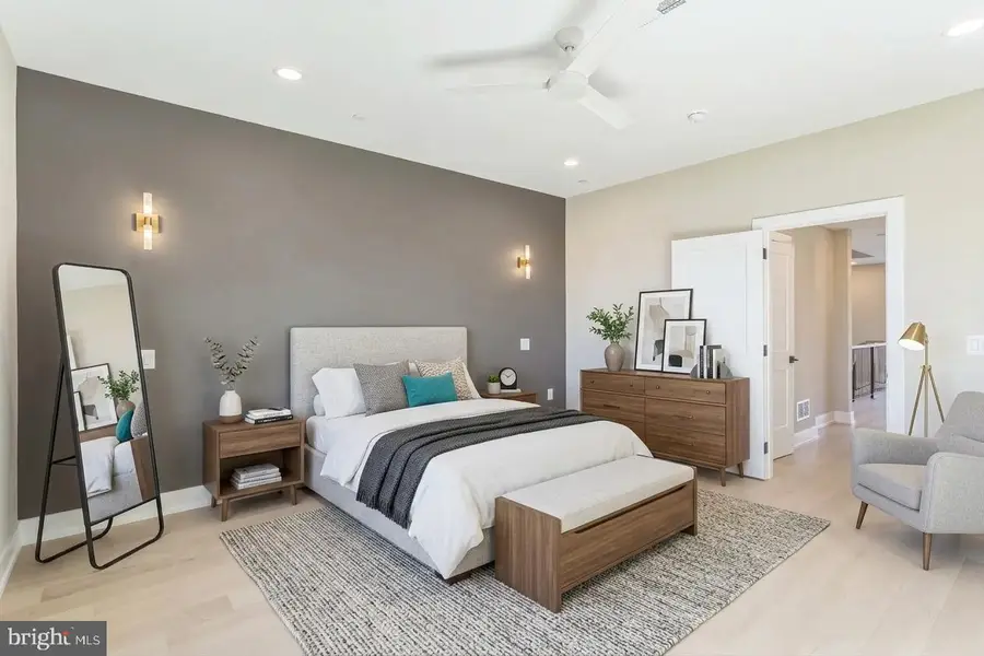 202 Kalos St, Philadelphia, PA 19128 - #3