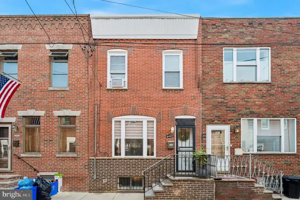 2427 S Mole St, PHILADELPHIA, PA 19145