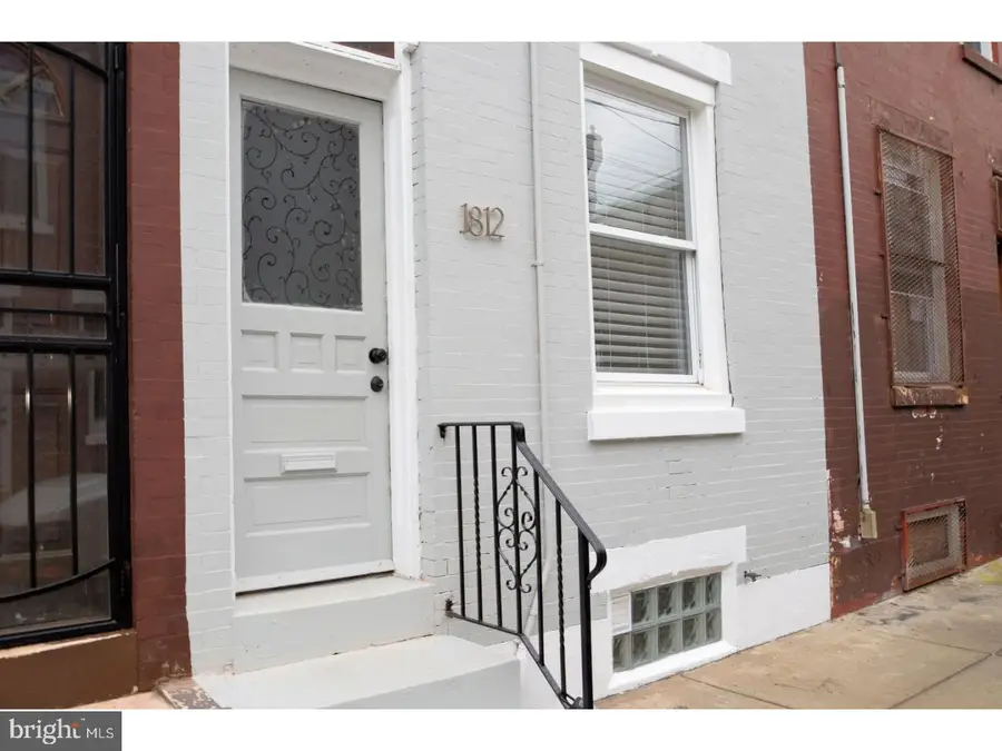 1812 Waterloo St, Philadelphia, PA 19122 - #2