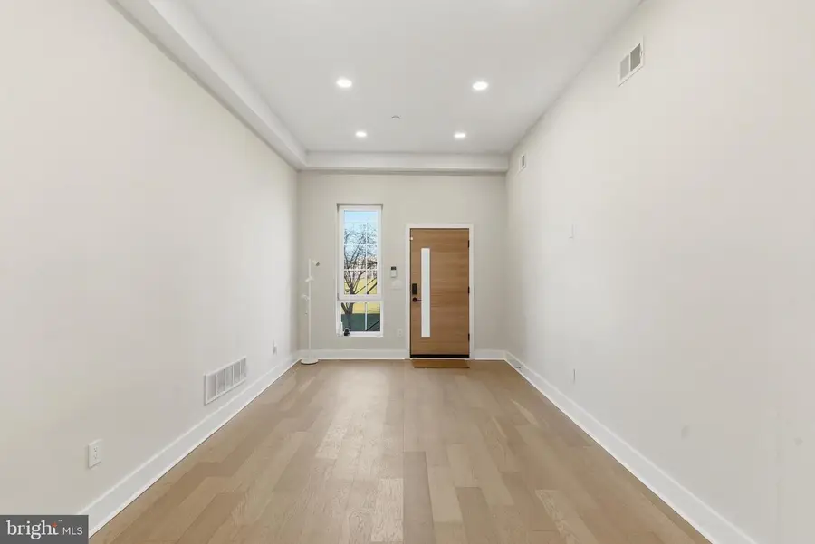 2440 E Harold St, Philadelphia, PA 19125 - #2