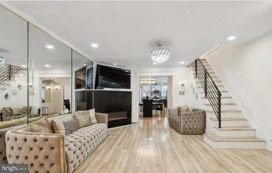 6430 N Smedley St, Philadelphia, PA 19126 - #3