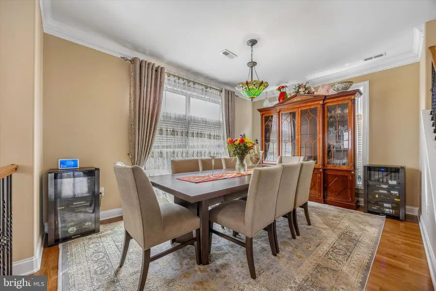 462 Oriole St, Philadelphia, PA 19128 - #2