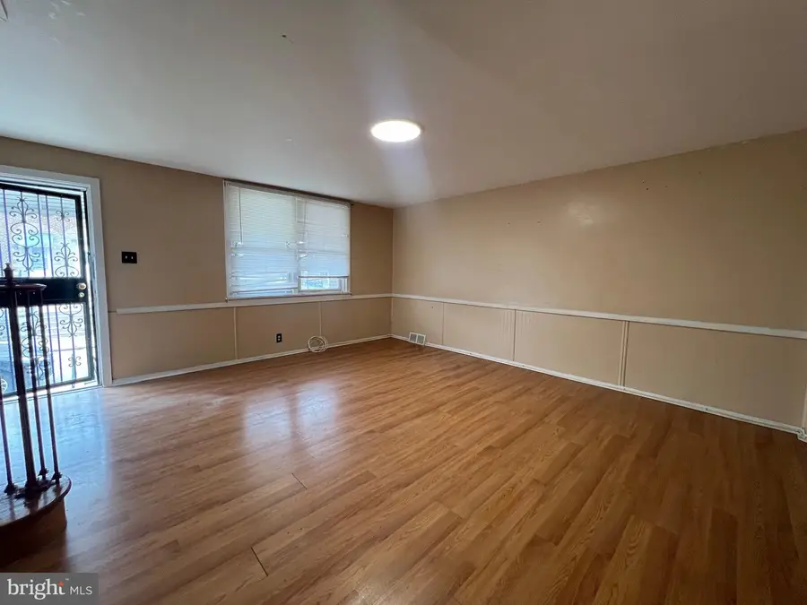 1364 Wells St, Philadelphia, PA 19111 - #3