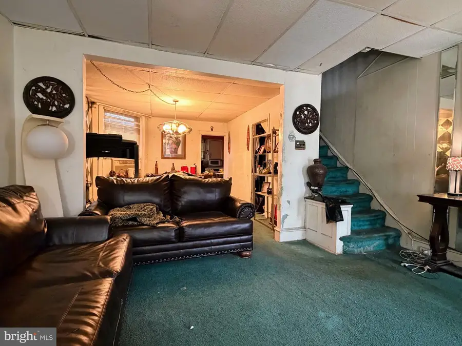 138 W Pomona St, Philadelphia, PA 19144 - #3