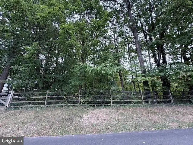 802 Westview & 605 Arbutus St, Philadelphia, PA 19119 - #1