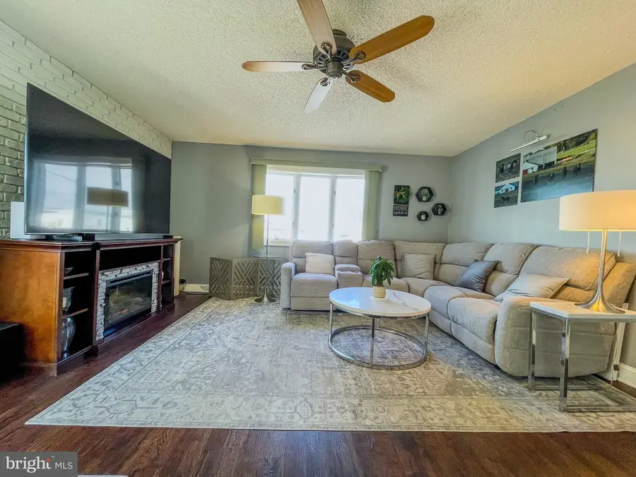 3445 Fitler St, Philadelphia, PA 19114 - #3