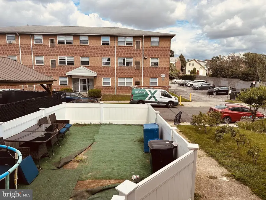 6209 Mulberry St, Philadelphia, PA 19135 - #2