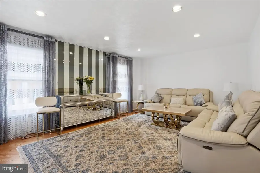 190 Larkspur St, Philadelphia, PA 19116 - #3