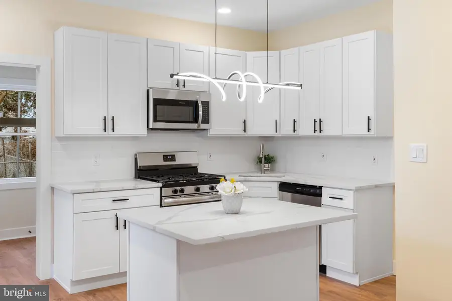 530 Arthur St, Philadelphia, PA 19111 - #2