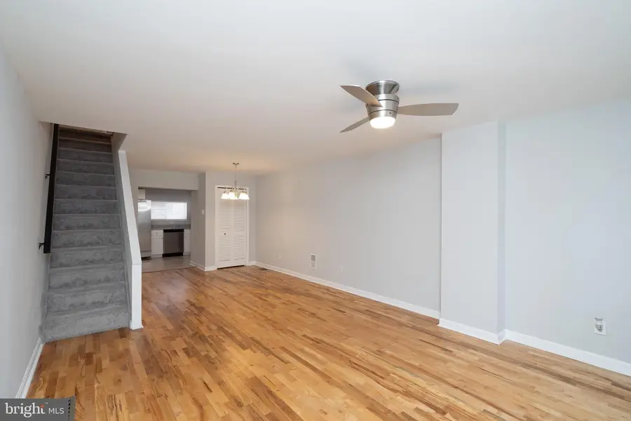 225 Tree St, Philadelphia, PA 19148 - #2