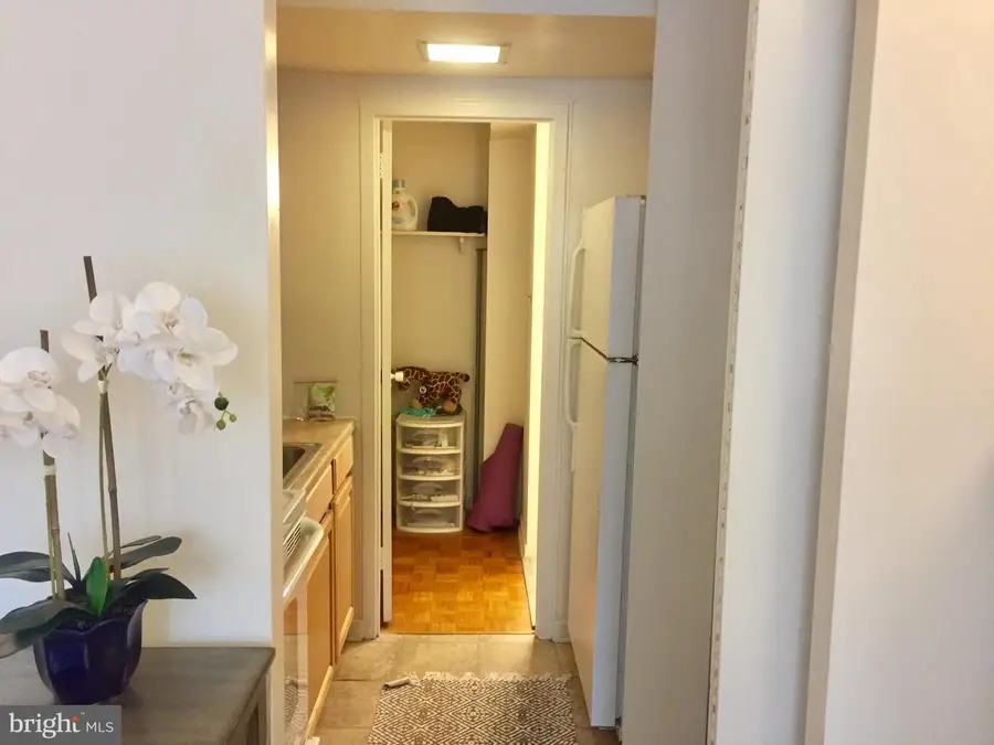 224-30 W Rittenhouse Sq #415b, Philadelphia, PA 19103 - #3