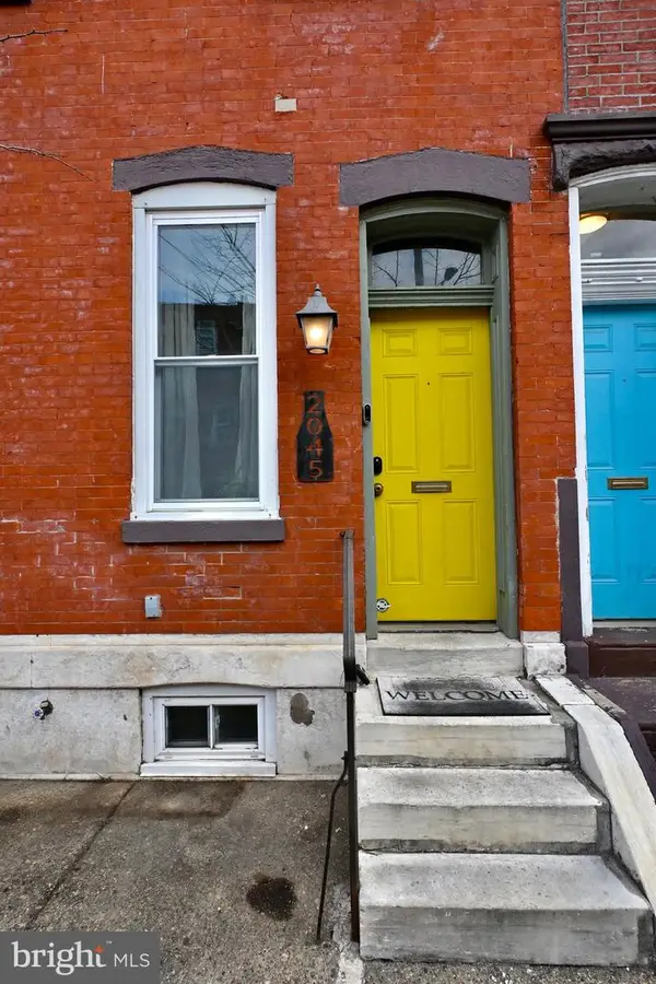 2045 E Dauphin St, PHILADELPHIA, PA 19125