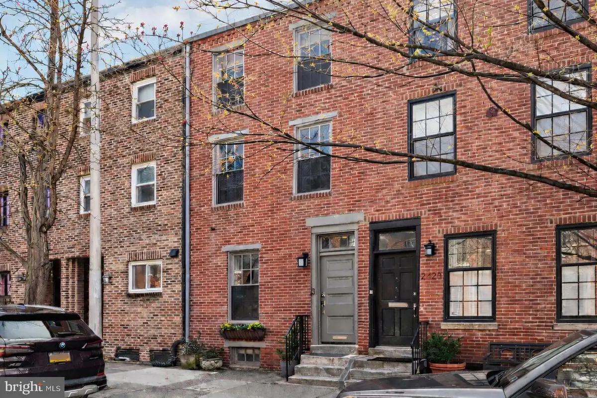 2426 Pine St, Philadelphia, PA 19103 - #1