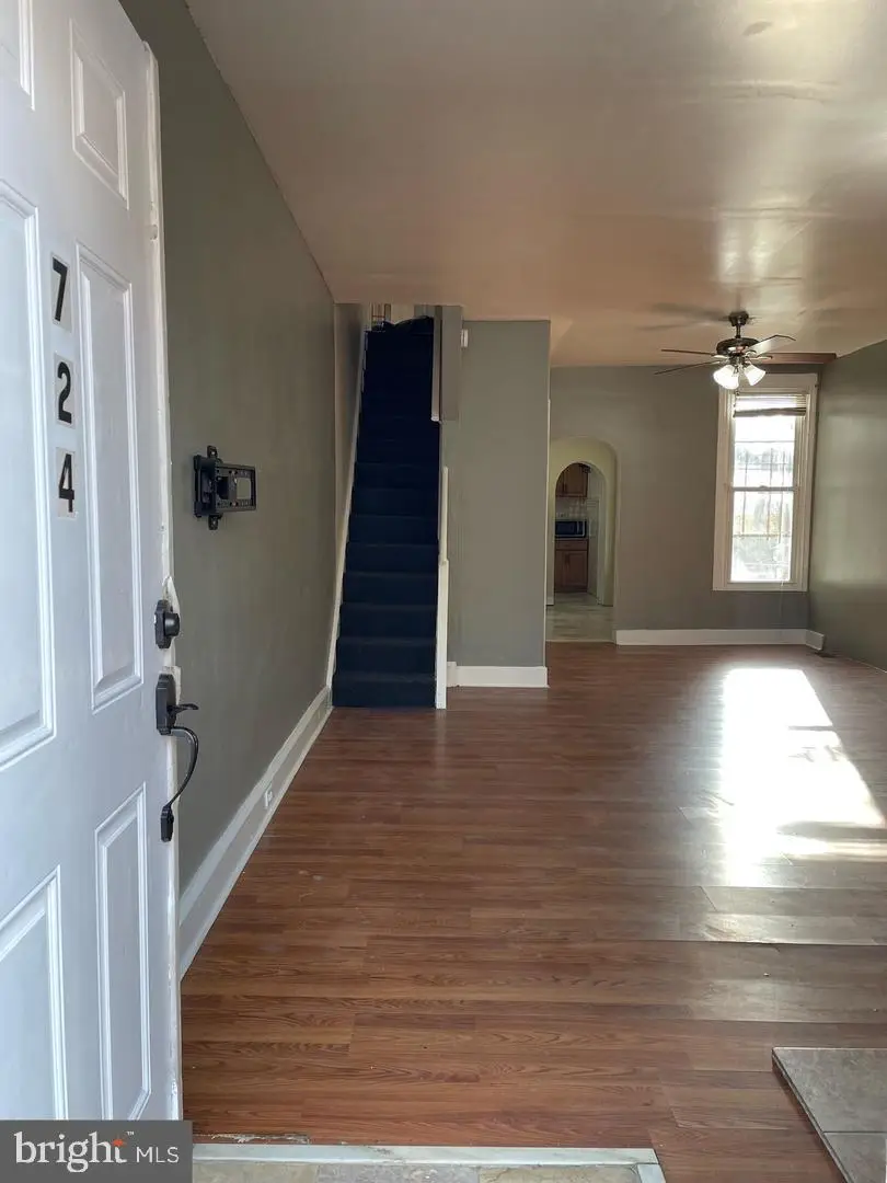 724 E Clearfield St, Philadelphia, PA 19134 - #1