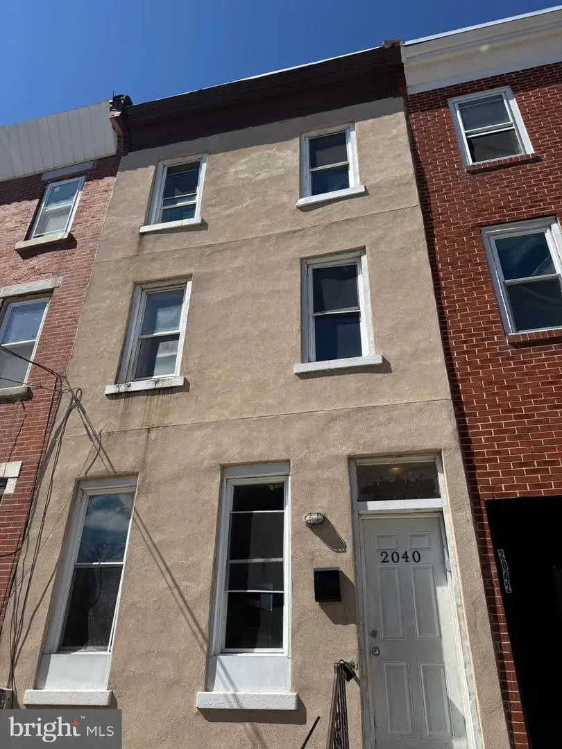 2040 N Lambert St, Philadelphia, PA 19121 - #1
