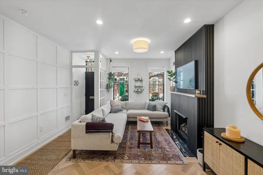 617 S Bambrey St, Philadelphia, PA 19146 - #3