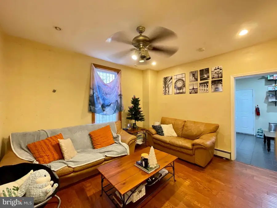 416 N 31st St, Philadelphia, PA 19104 - #2