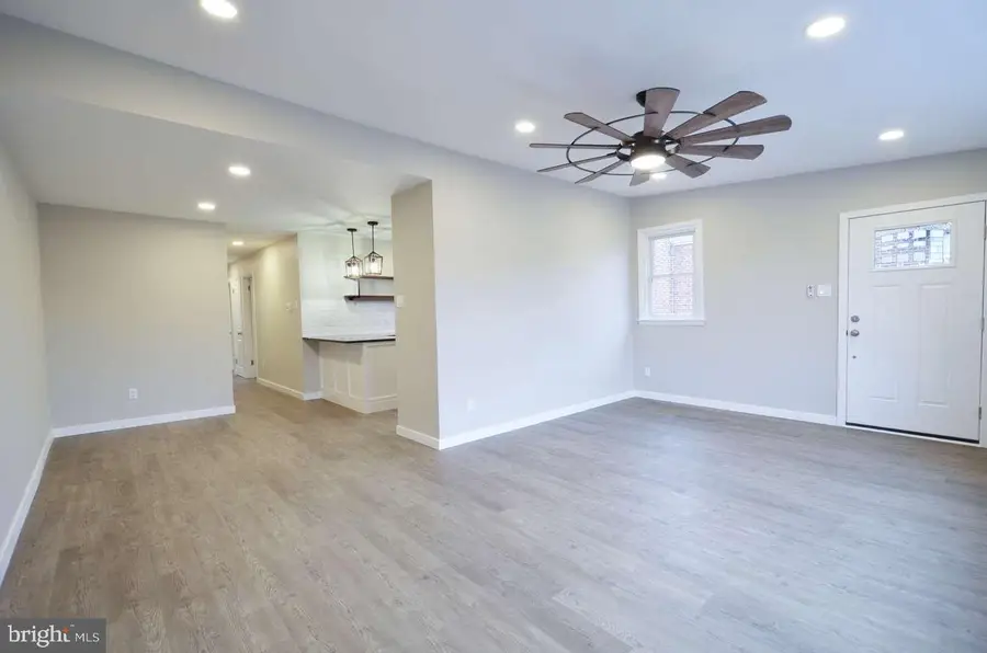 8213 Colfax St, Philadelphia, PA 19136 - #3