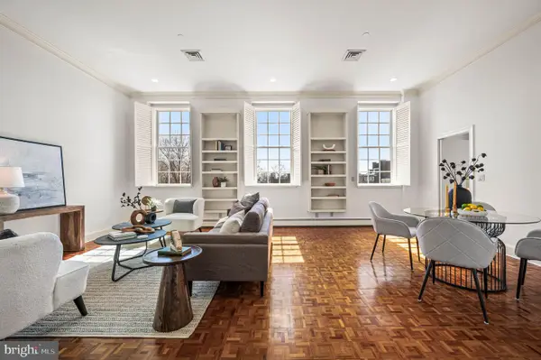 225 S 4th St #301, PHILADELPHIA, PA 19106