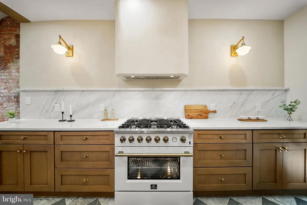 2522 W Thompson St, Philadelphia, PA 19121 - #1