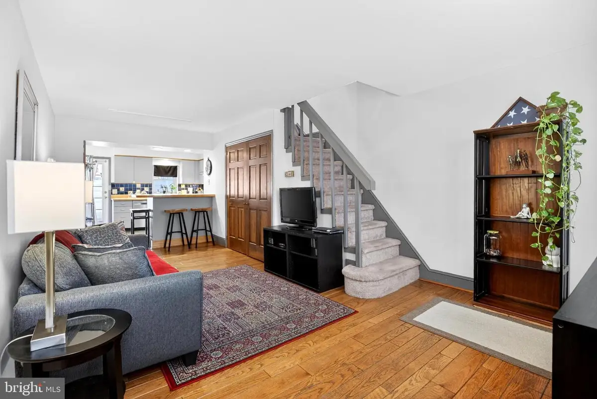 133 Morris St, Philadelphia, PA 19148 - #1