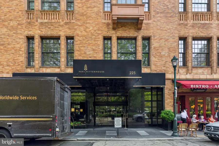 219-29 S 18th St #1422, Philadelphia, PA 19103 - #3