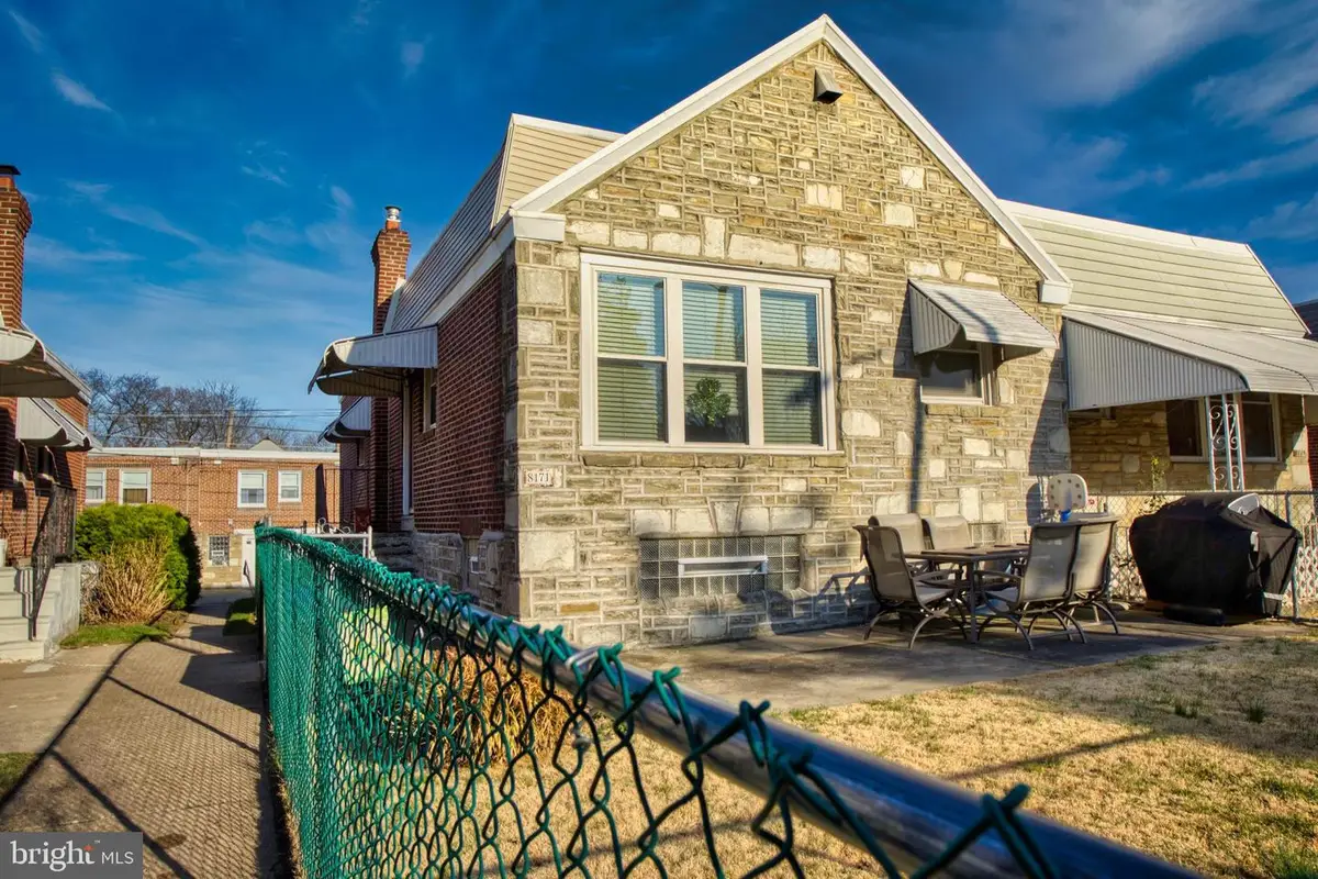 8171 Lister St, Philadelphia, PA 19152 - #1