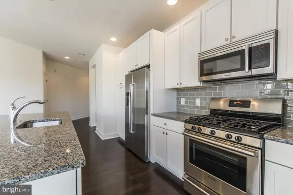 600 S 24th St #210, PHILADELPHIA, PA 19146