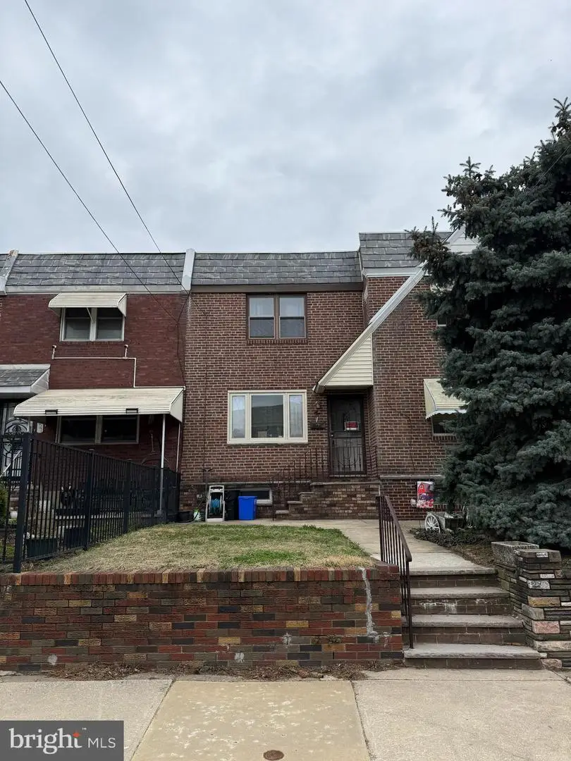 2023 S Etting St, Philadelphia, PA 19145 - #2