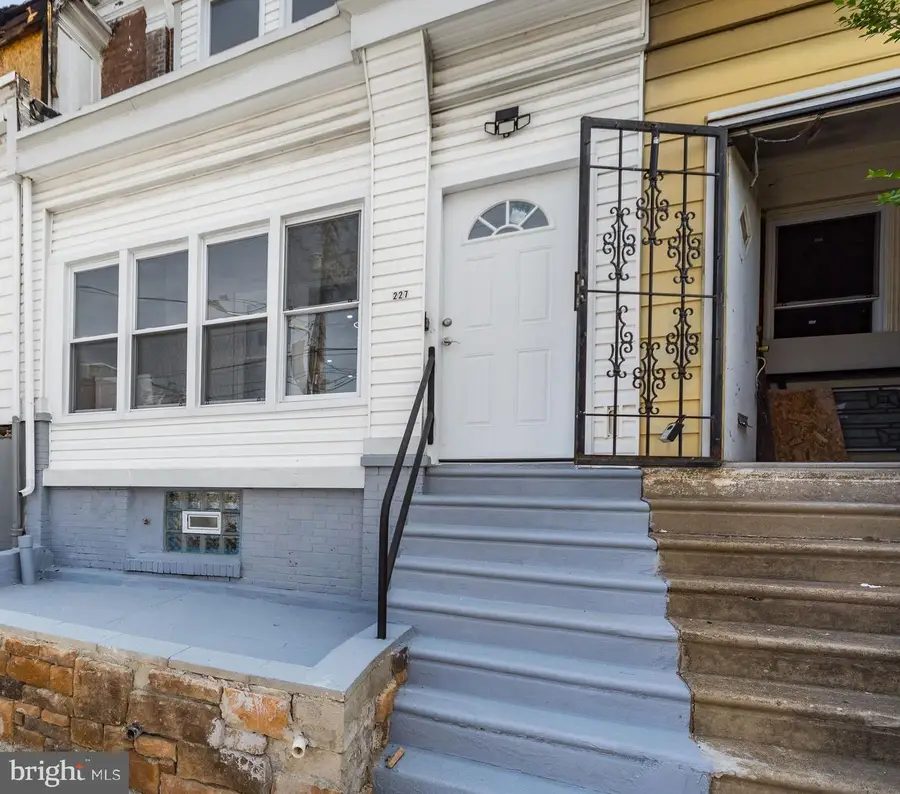 227 S 55th St, Philadelphia, PA 19139 - #2